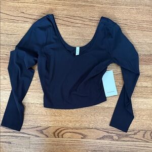 lululemon athletica Black Long-Sleeve Scoop Crop Top